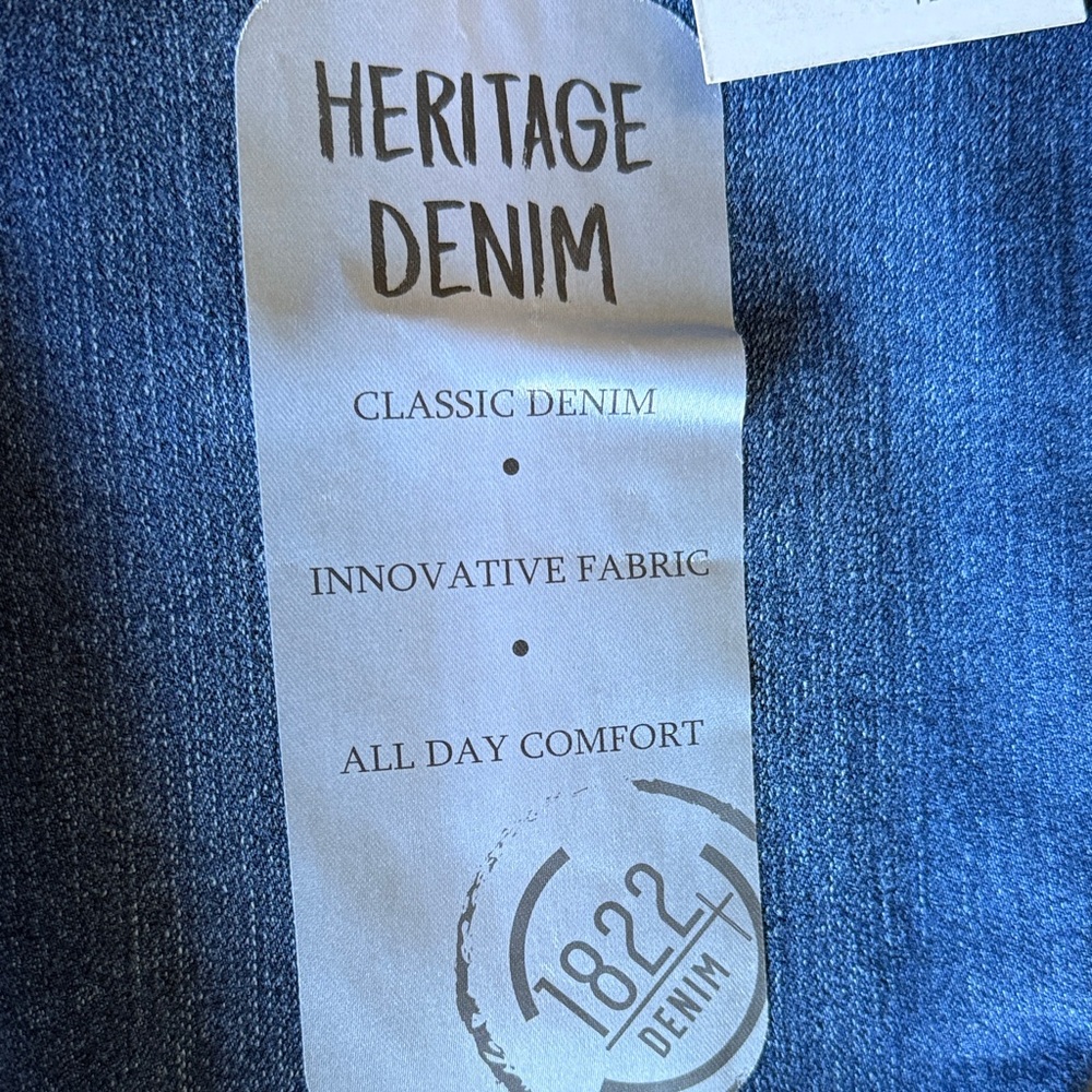 1822 Denim Dark Blue Cropped Jeans - Picture 6 of 10